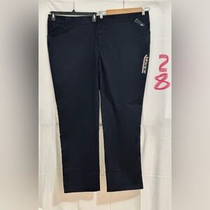 LADIES BLACK STRAIGHT LEG PANTS